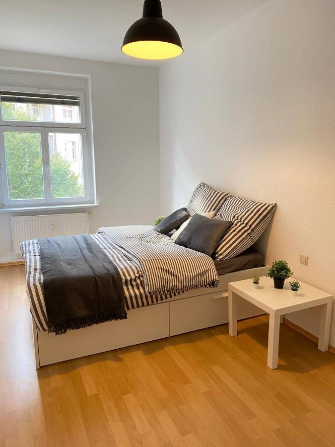 Accommodatie bij particulieren Schones Naher Bahnhof Neustadt Zentral Wlan *